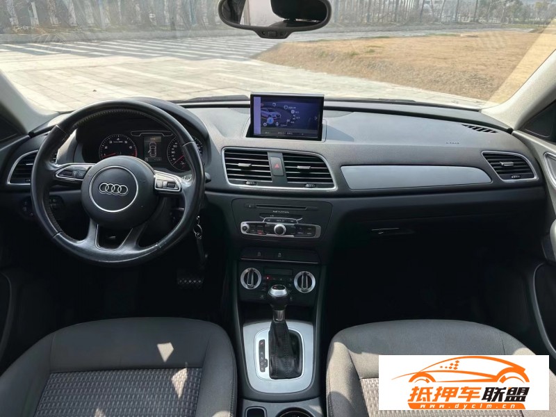  15年奧迪Q3轎車(chē) 