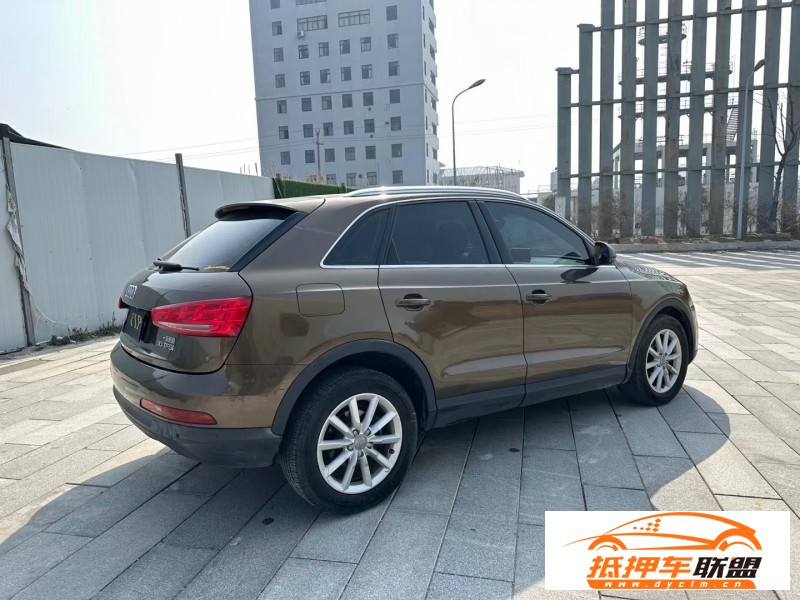  15年奧迪Q3轎車(chē) 