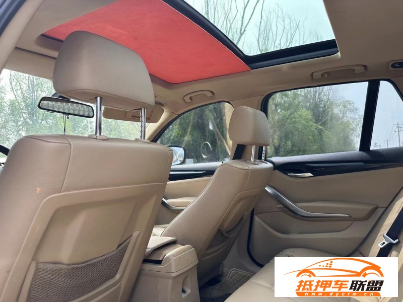  11年寶馬X1轎車 