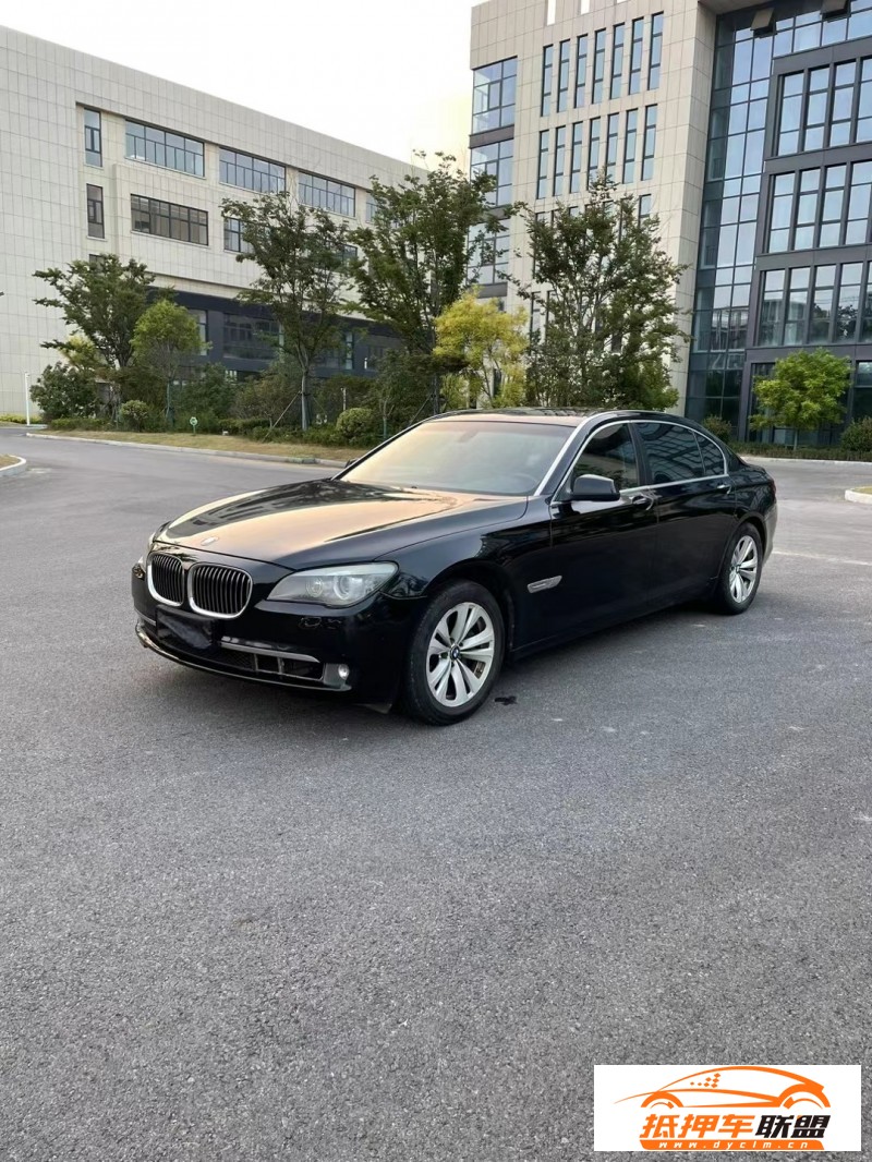  11年寶馬7系轎車 