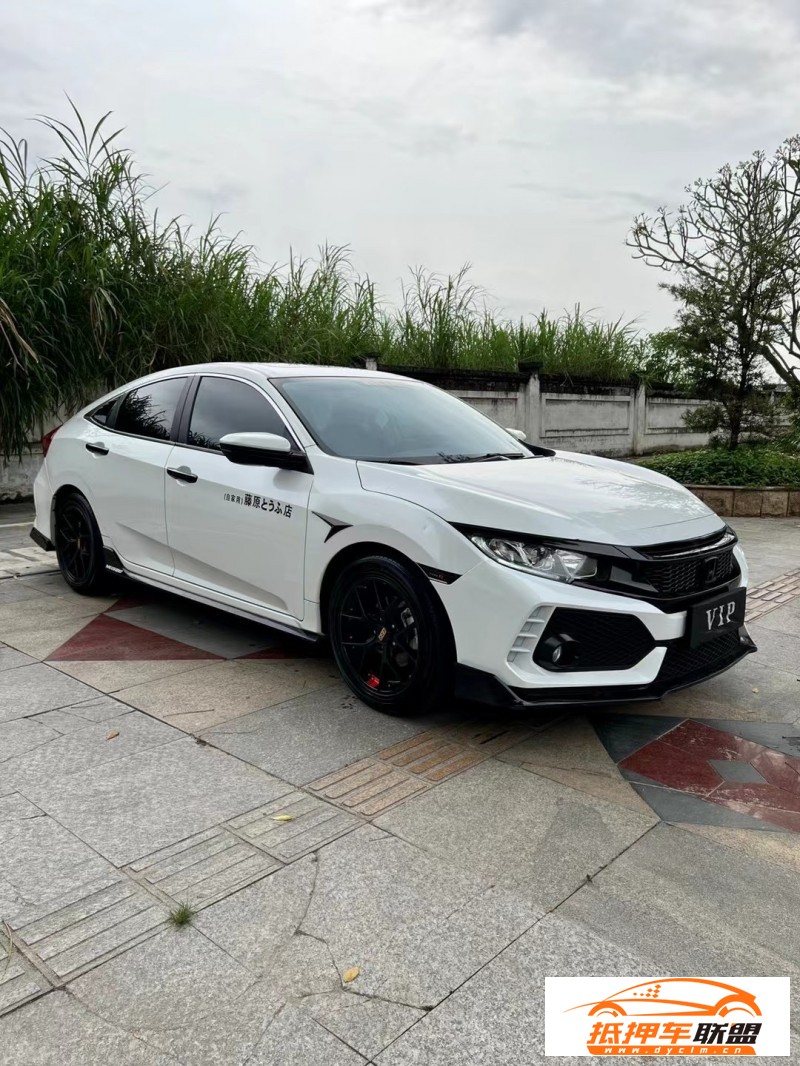  21年本田思域轎車 