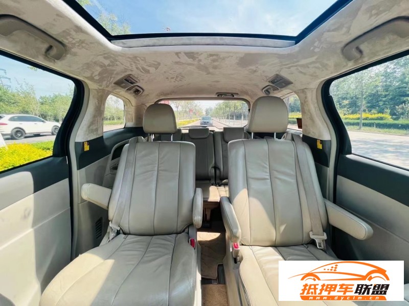  12年豐田普瑞維亞SUV 