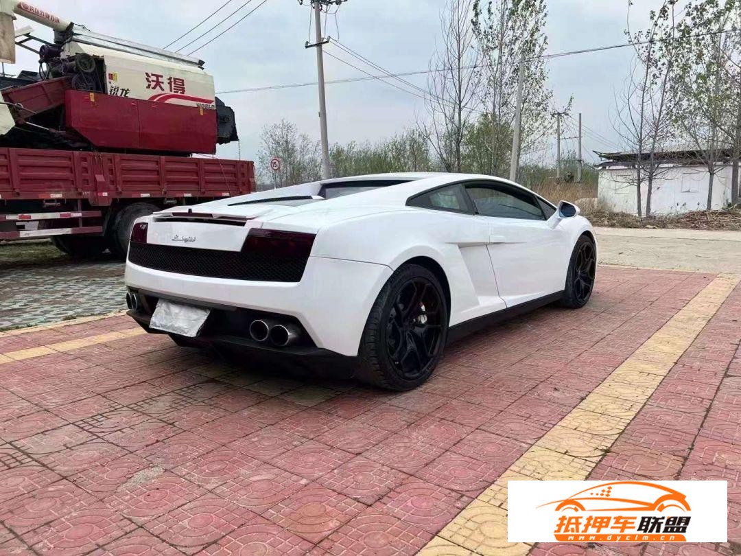 準(zhǔn)12年蘭博基尼蓋拉多 、小牛 5.2V10頂配蘭博基尼 蓋拉多Gallardo(進(jìn)口)[小牛]