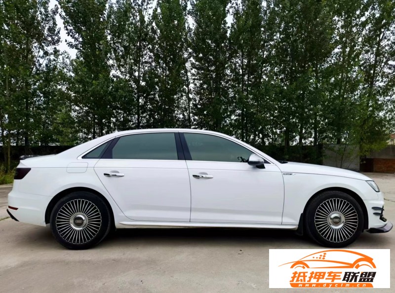  17年奧迪A4L轎車 