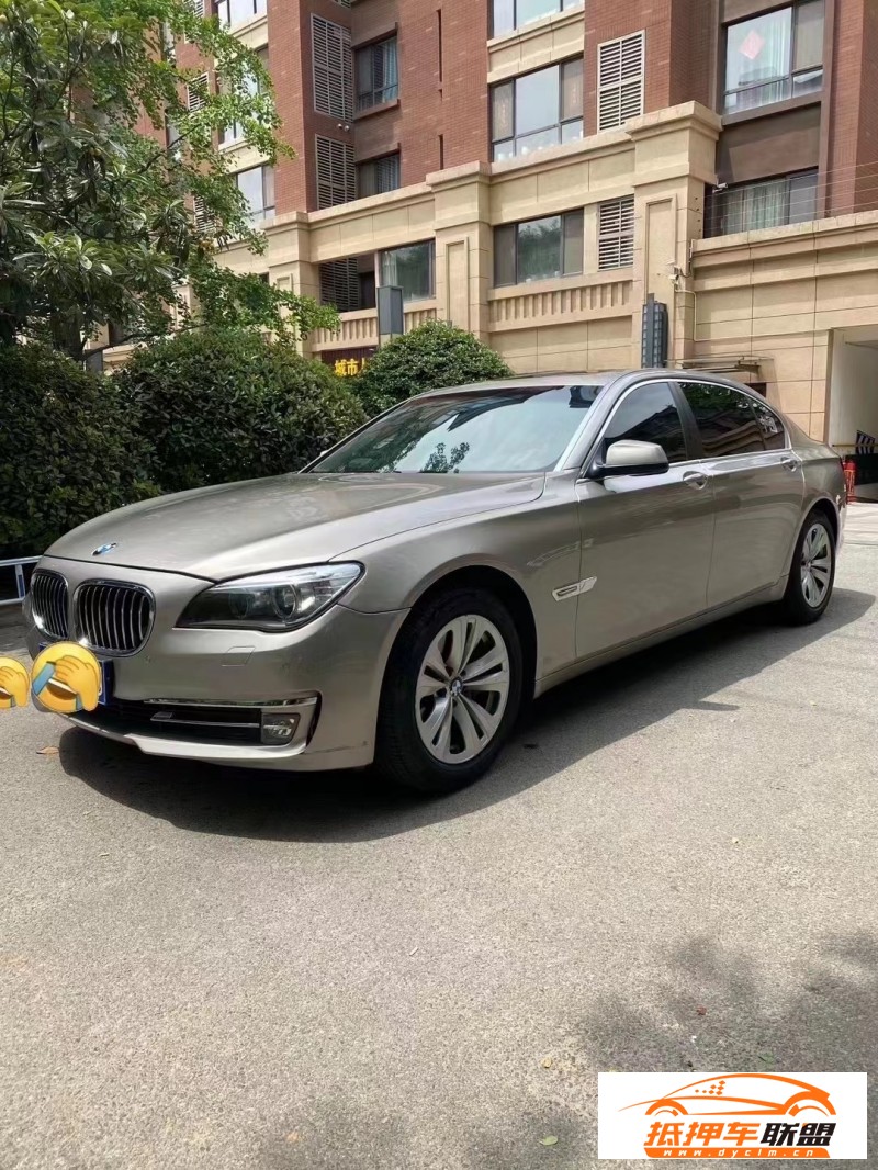  11年寶馬7系轎車 