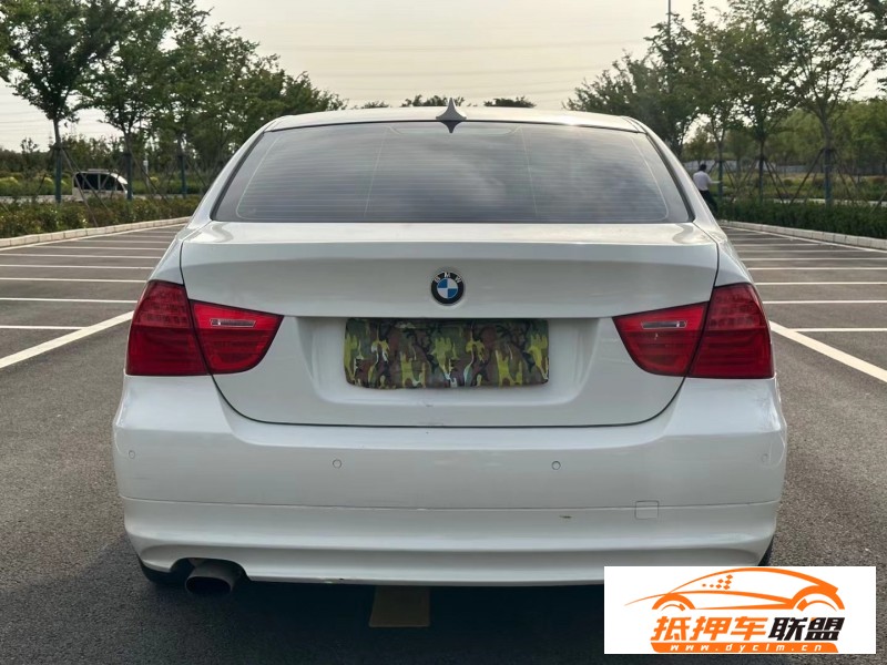  10年寶馬3系轎車 
