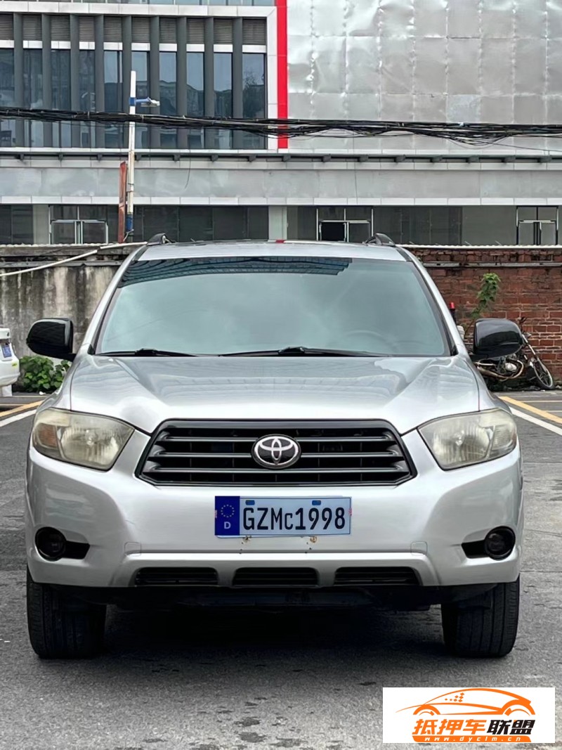  09年豐田漢蘭達(dá)轎車 