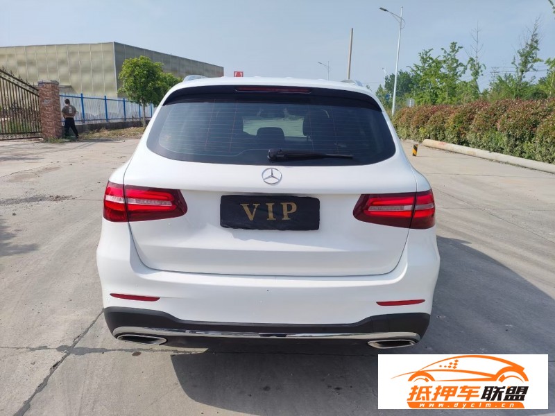  19年奔馳GLCSUV 