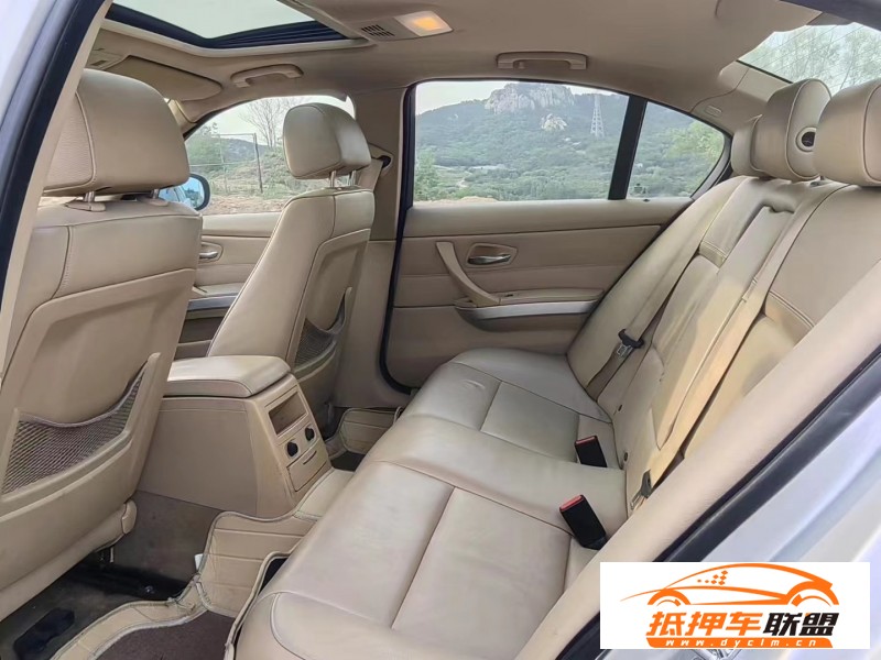  09年寶馬3系轎車 