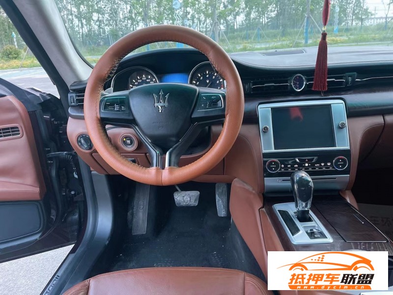  14年瑪莎拉蒂總裁轎車 