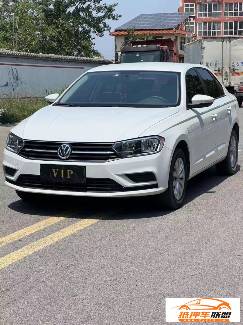  18年大眾寶來轎車 