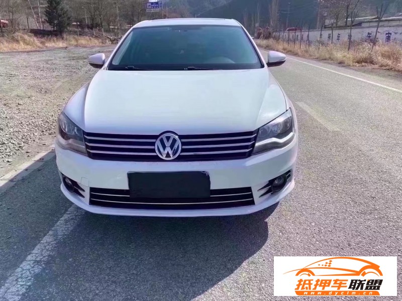  16年大眾寶來轎車 