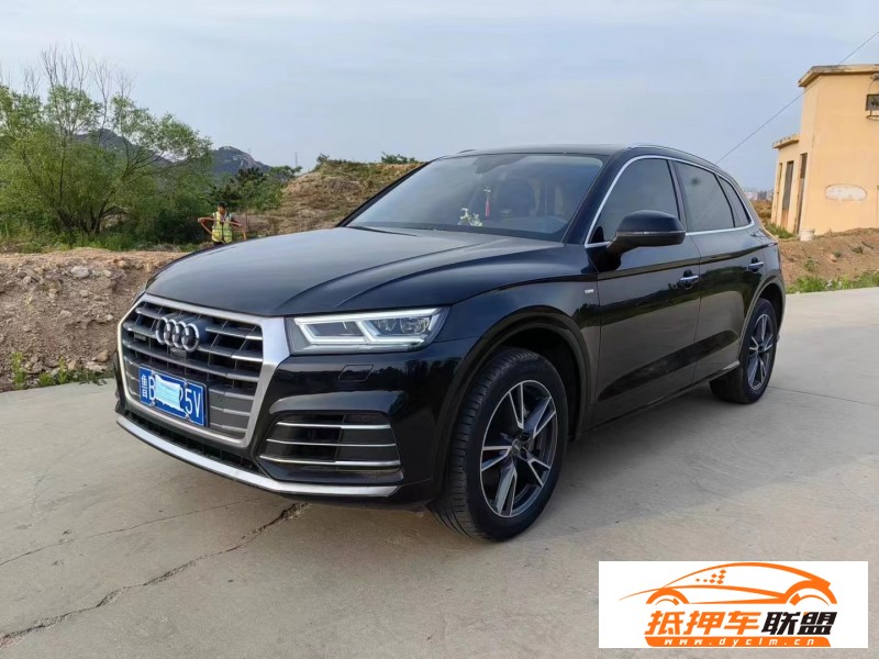 20年奧迪Q5轎車 