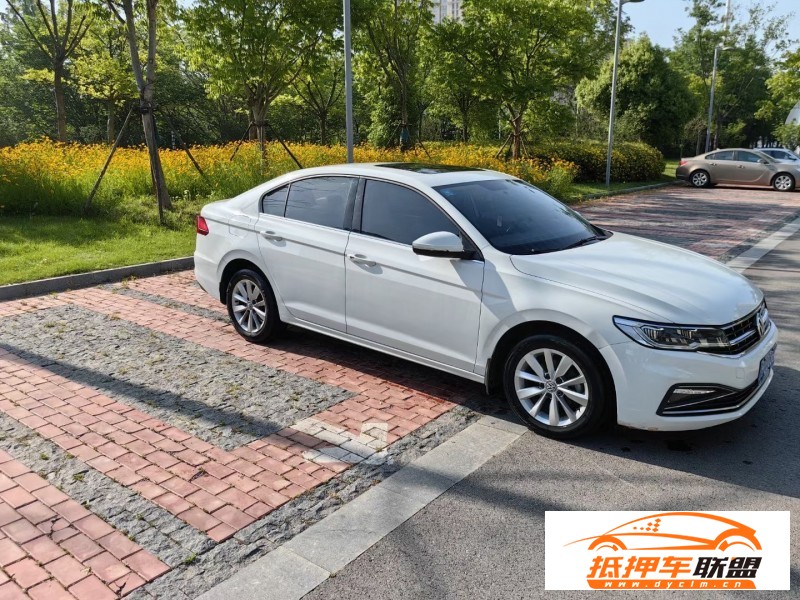  20年大眾寶來轎車 