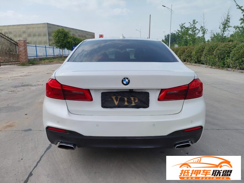  19年寶馬5系轎車 