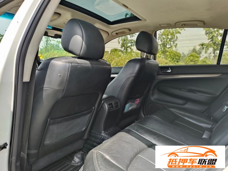  12年英菲尼迪G25轎車 