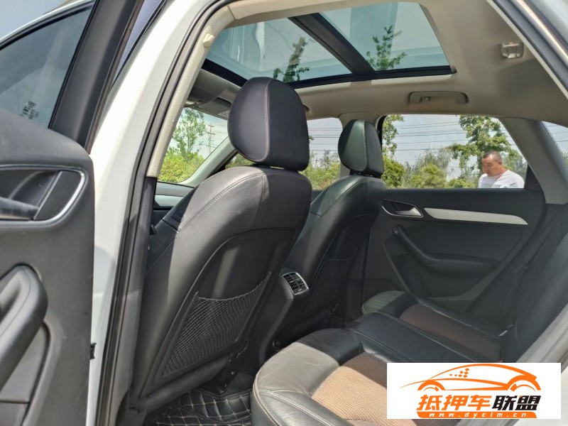  18年奧迪Q3轎車 