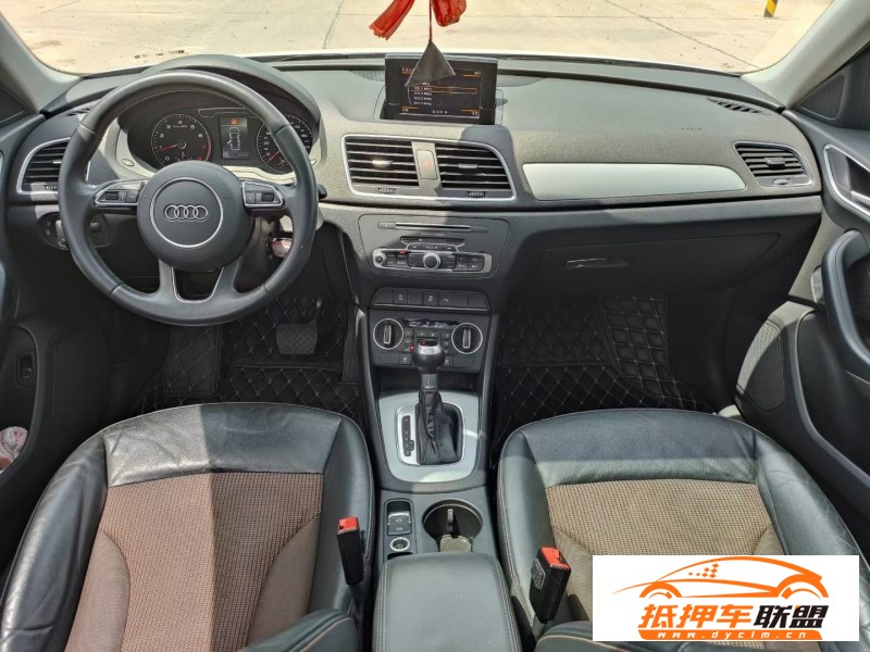  18年奧迪Q3轎車 