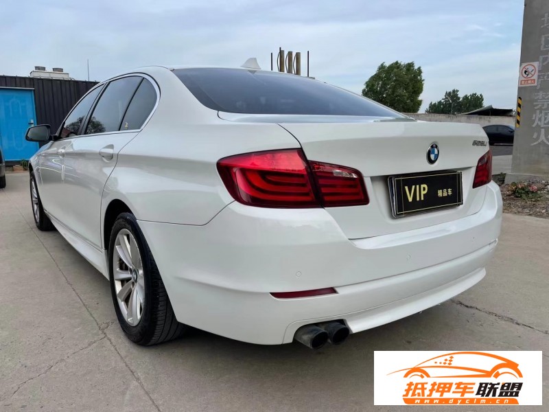  13年寶馬5系轎車 
