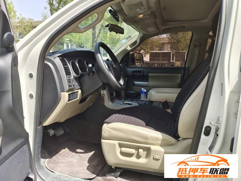  16年豐田紅杉SUV 