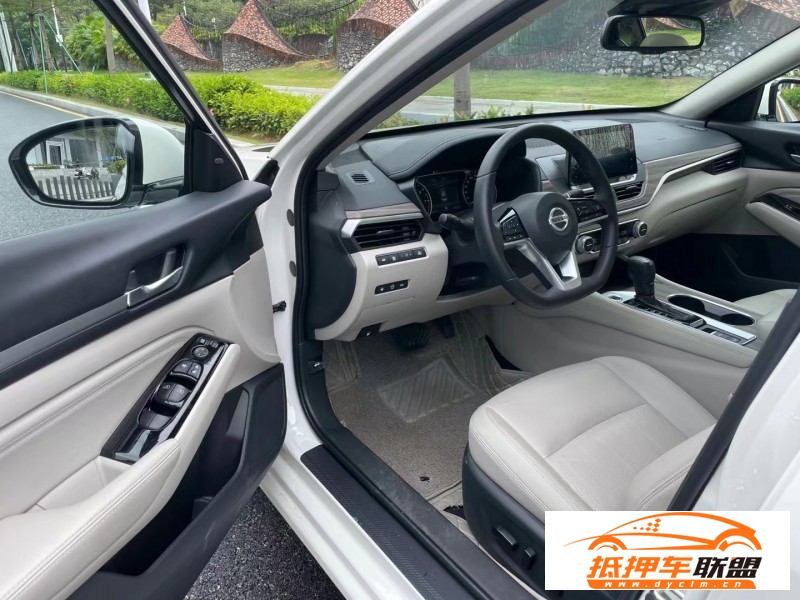  21年日產(chǎn)天籟轎車 