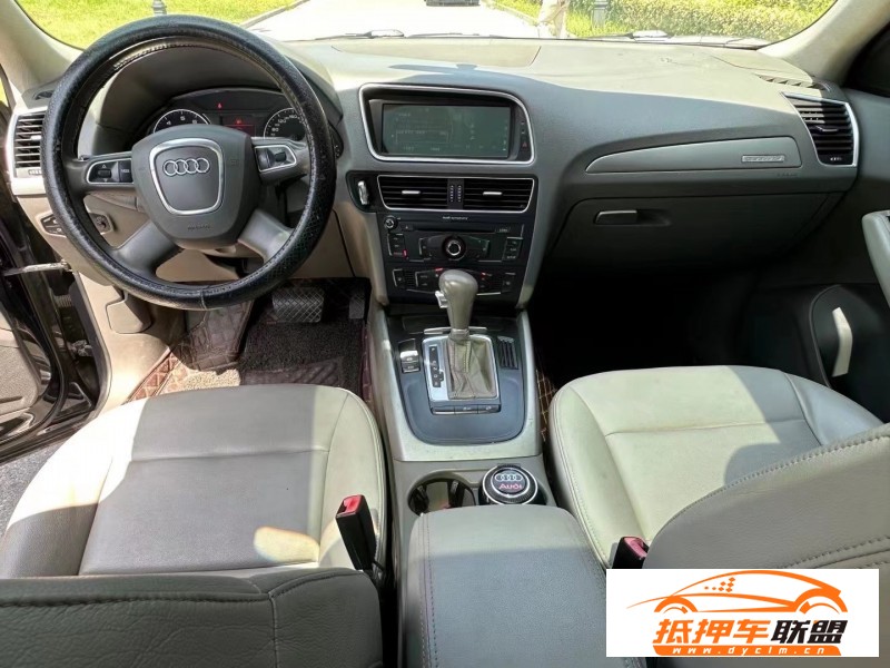  13年奧迪Q5轎車 
