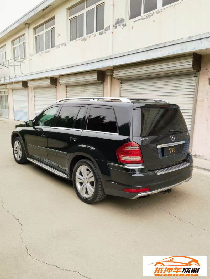  11年奔馳GL轎車 