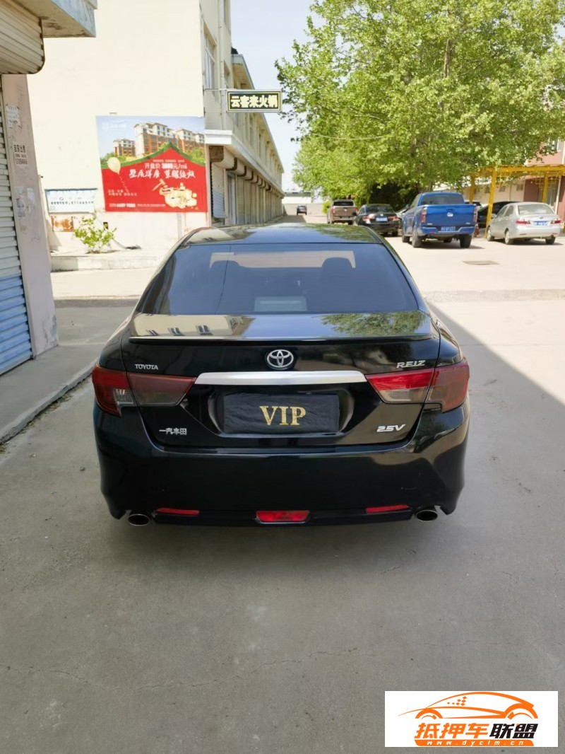  13年豐田銳志轎車 