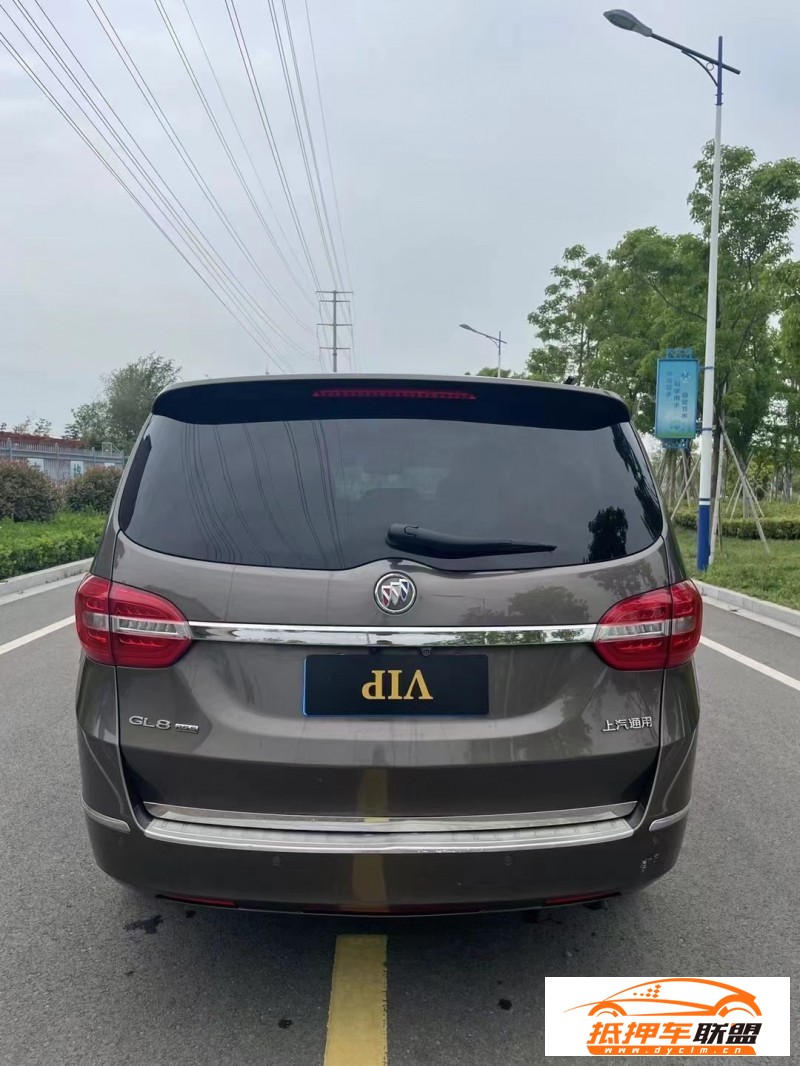  17年別克GL8SUV 