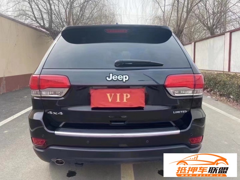  17年Jeep大切諾基SUV 