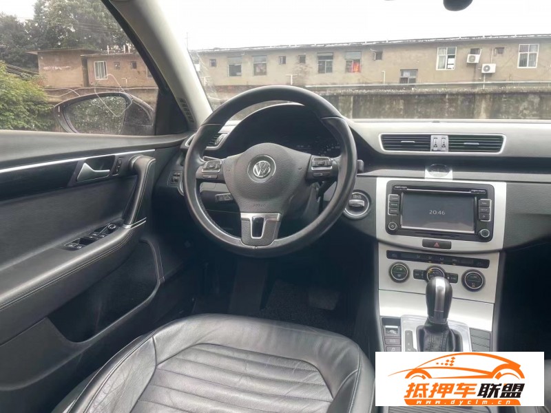  16年大眾邁騰轎車 