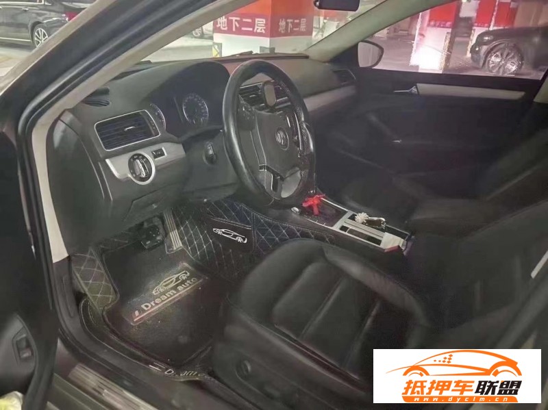  14年大眾帕薩特轎車 