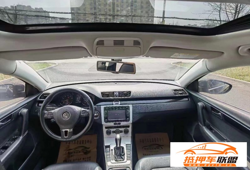  16年大眾邁騰轎車 