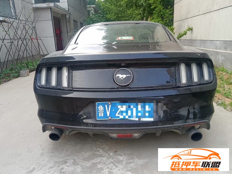 16年福特野馬轎車 