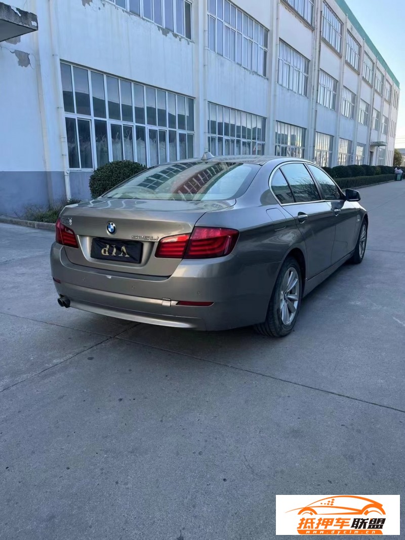  11年寶馬5系轎車 