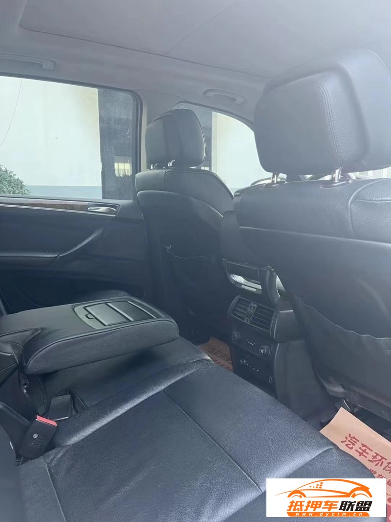  11年寶馬X5SUV 
