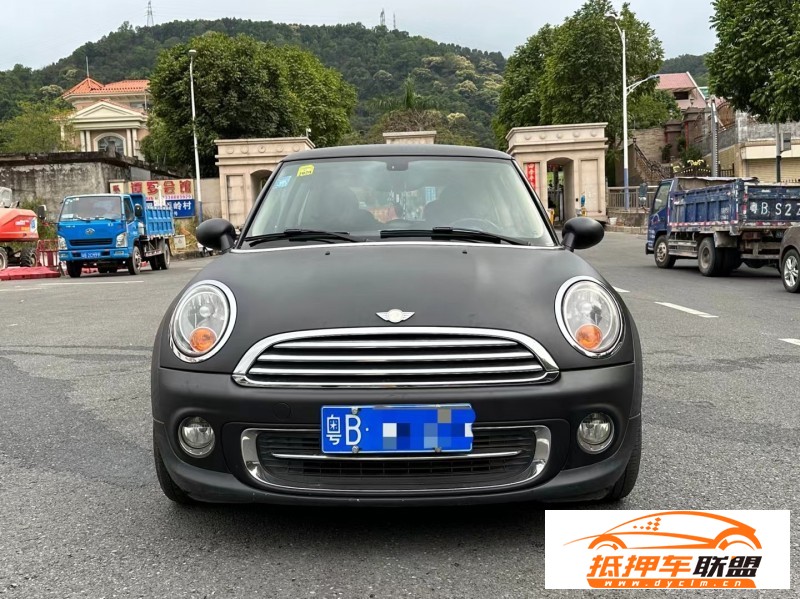  13年寶馬MINI轎車 