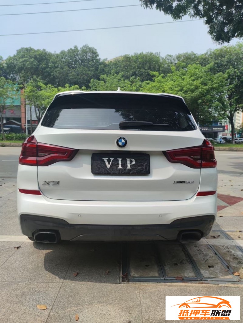 21年寶馬X3轎車 