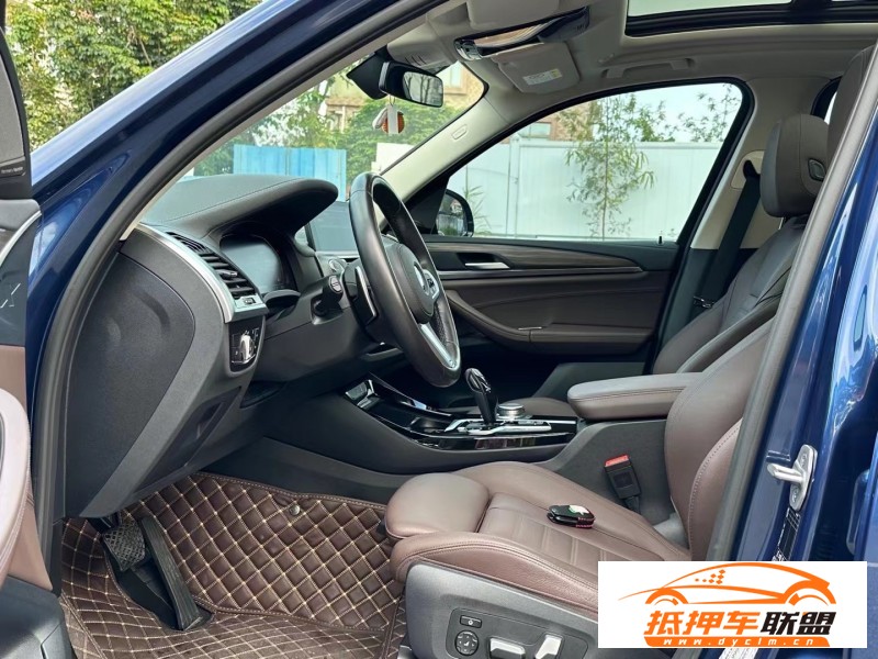  21年寶馬X3轎車 