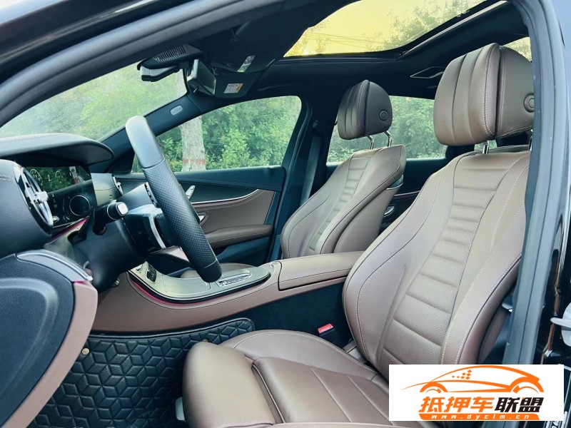  22年奔馳E轎車 