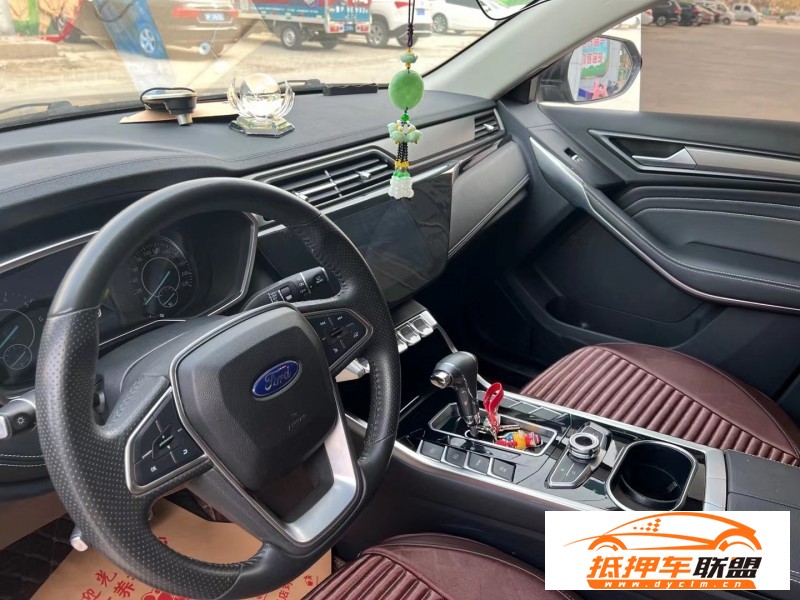  20年福特領(lǐng)界SUV 