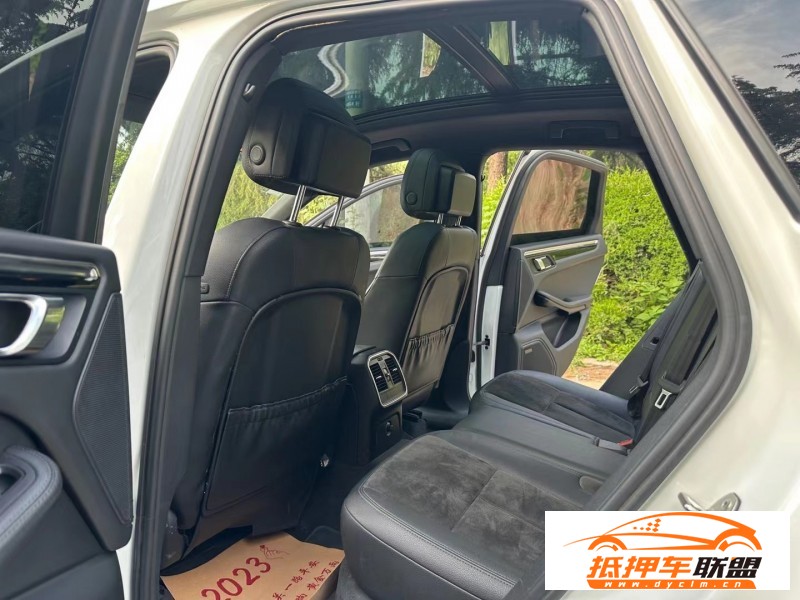  15年保時(shí)捷Macan邁凱轎車(chē) 