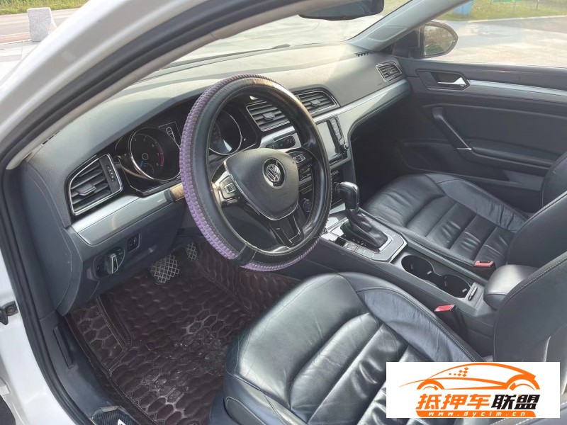  16年大眾凌渡轎車 