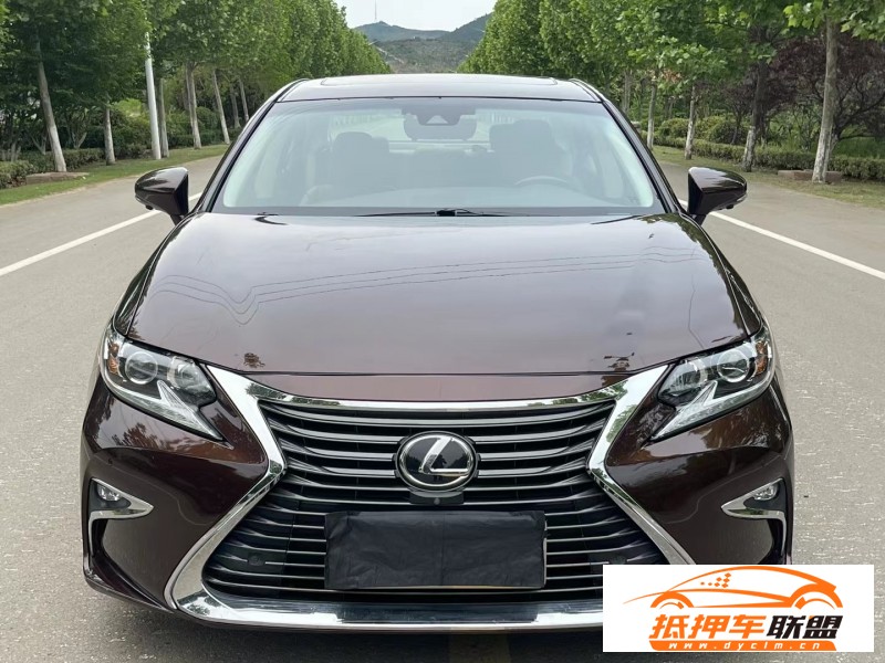  15年雷克薩斯ES轎車 