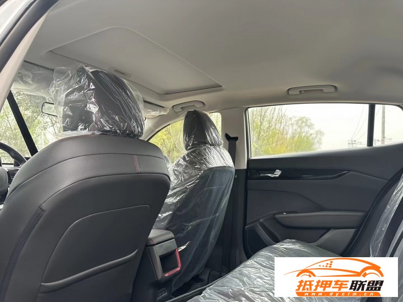  22年東風(fēng)風(fēng)神奕炫轎車 