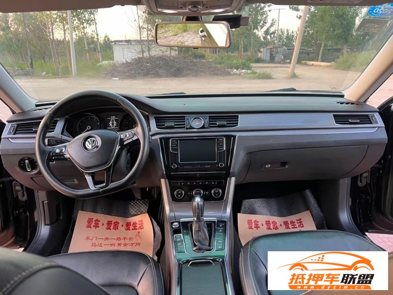  19年大眾帕薩特轎車 