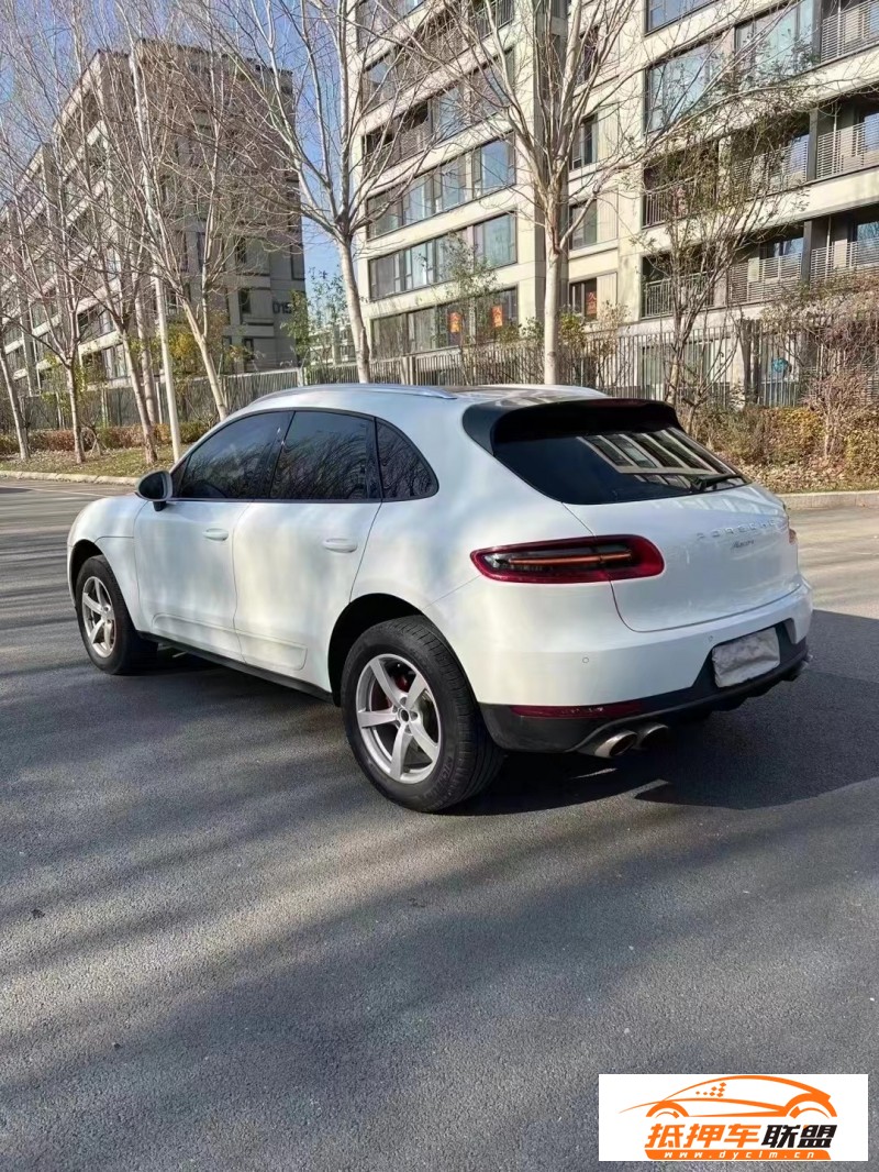  15年保時捷Macan邁凱轎車 