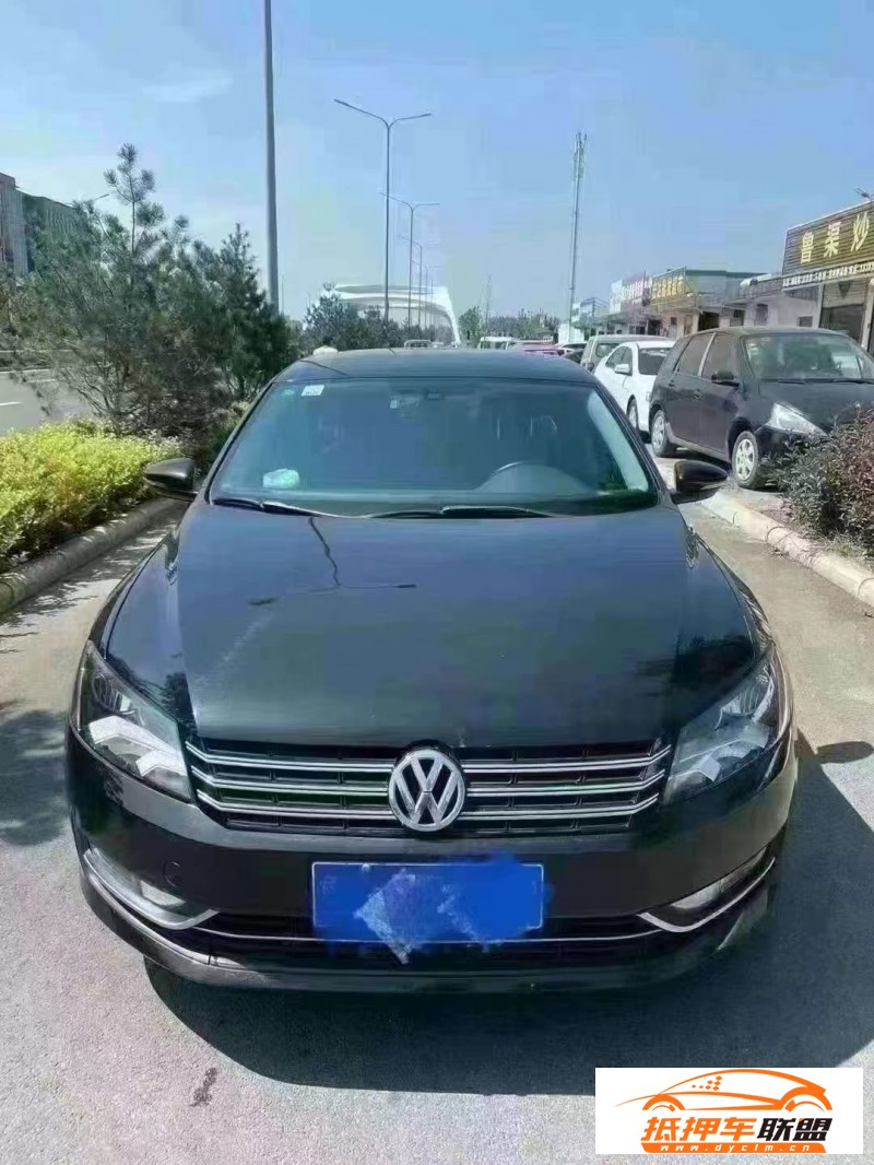  13年大眾帕薩特轎車 