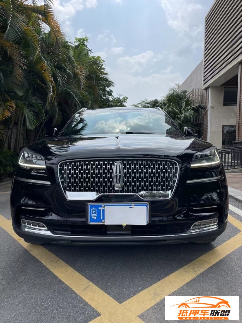  20年林肯領(lǐng)航員轎車(chē) 