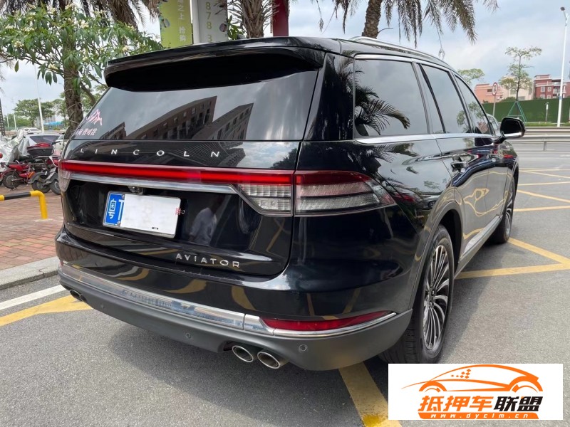  20年林肯領(lǐng)航員轎車(chē) 